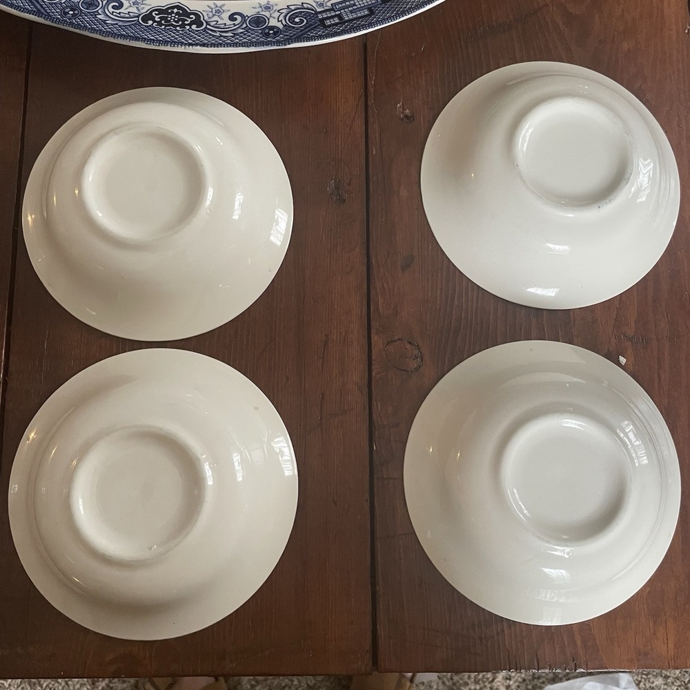 Vintage Unmarked Blue Willow Cereal Bowls by Royal China Set of 4 6.75" EUC - Picture 3 of 7